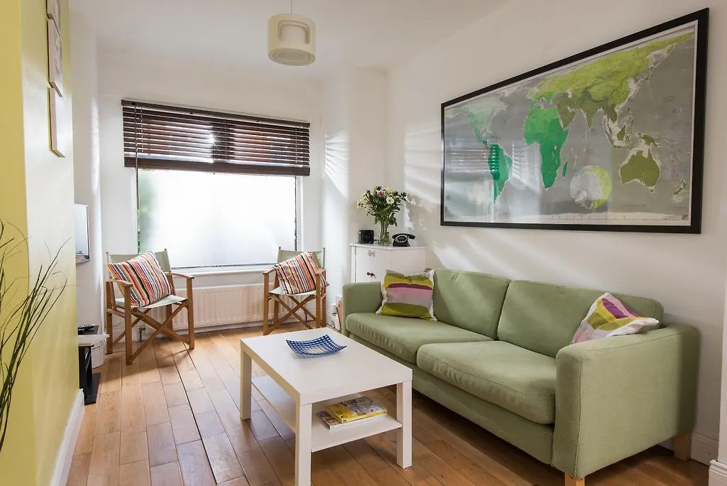 Nyaraló Glendower Street Hotel Belfast
