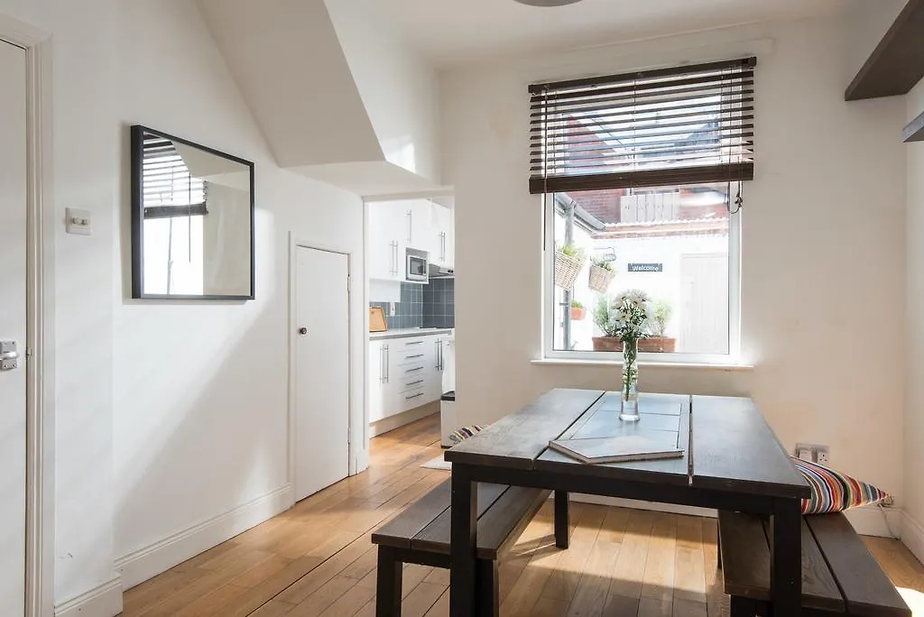 بيت للعطل فندق بلفاستفي  Glendower Street المملكة المتحدة