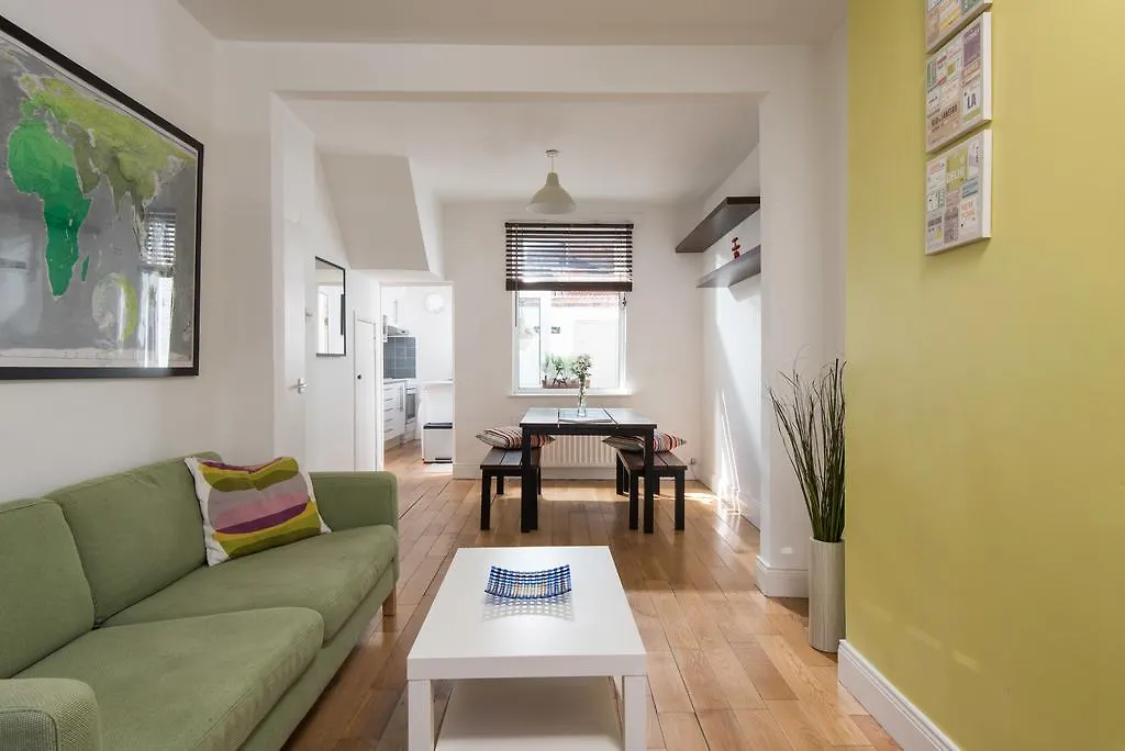 فندق بلفاستفي  Glendower Street 0*, بلفاست المملكة المتحدة